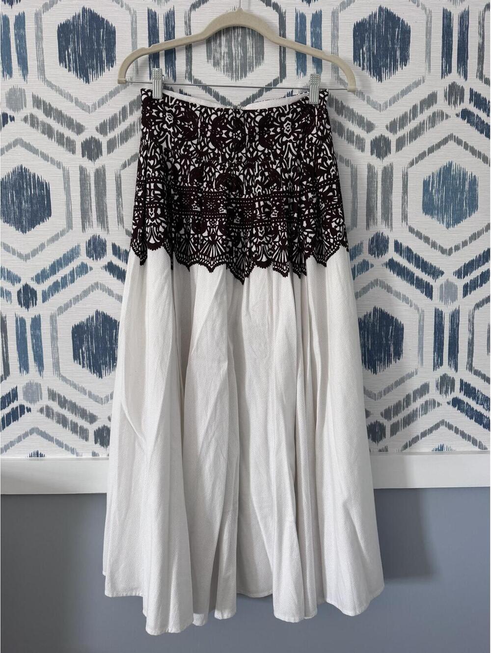THE GREAT. White Full Skirt with Black Lace Waistband